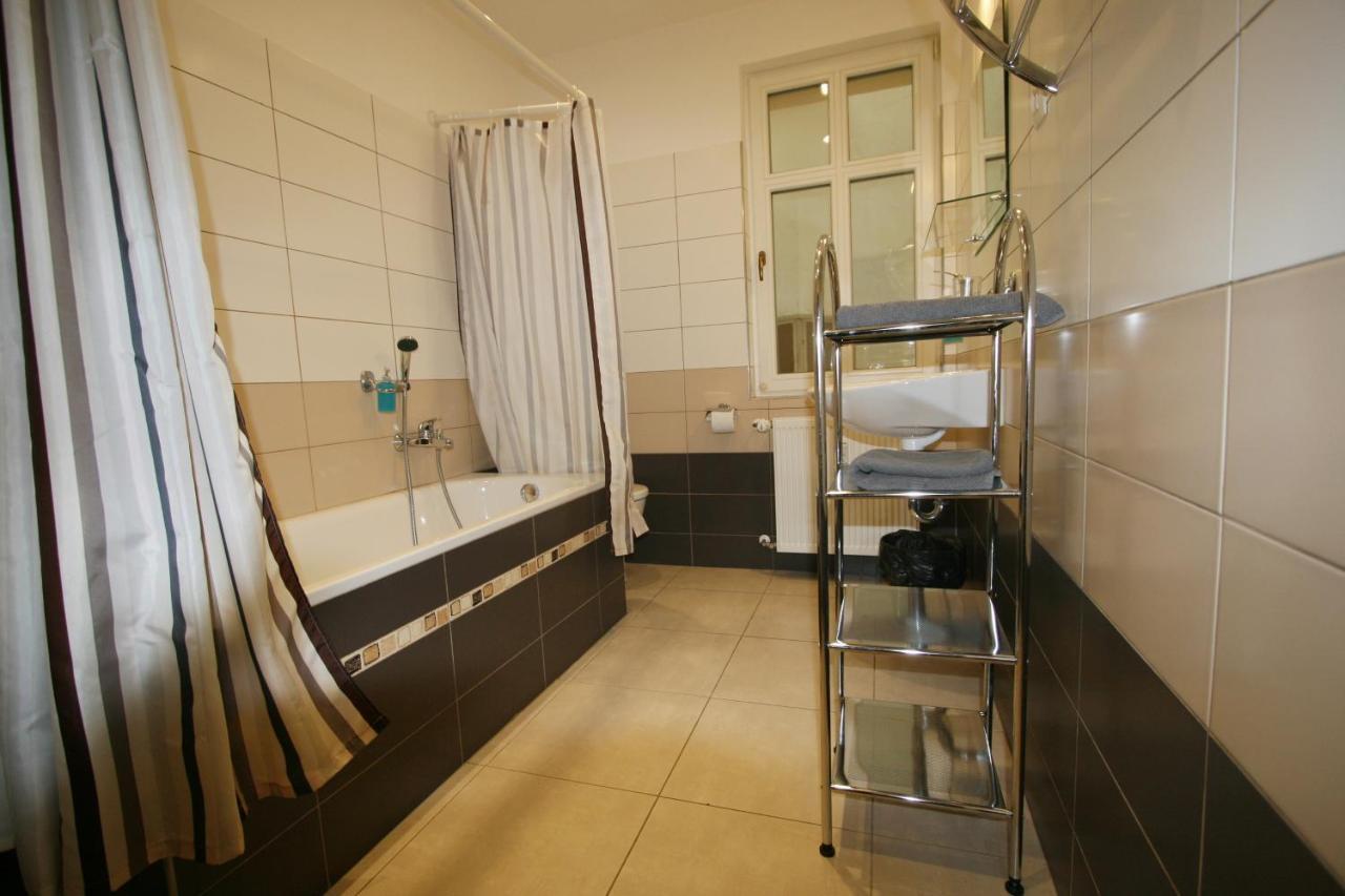 Apartment No. 40 Stara Louka 20 كارلوفي فاري المظهر الخارجي الصورة